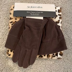 St. John’s Bay winter set